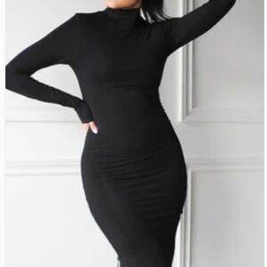 EmmyDeveaux Midi Bodycon Turtleneck Dress With Zippers Women’s Size Large